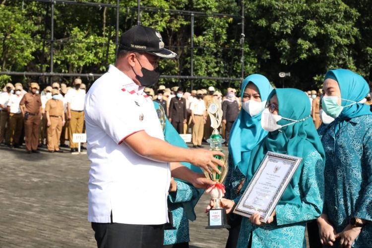 Plt Wali Kota Bekasi Tandatangani Nota Kesepakatan Peningkatan Pelayanan Publik