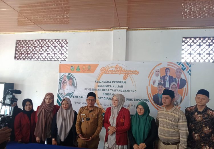 Program Beasiswa Kuliah Gratis, Pemdes Tawangbanteng Gelar Penandatangan Kerjasama MOU Dengan Tiga Universitas Perguruan Tinggi.