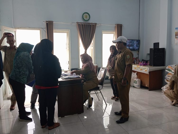 Penyaluran Bantuan Pangan Cadangan Beras Pemerintah Tahap Dua.