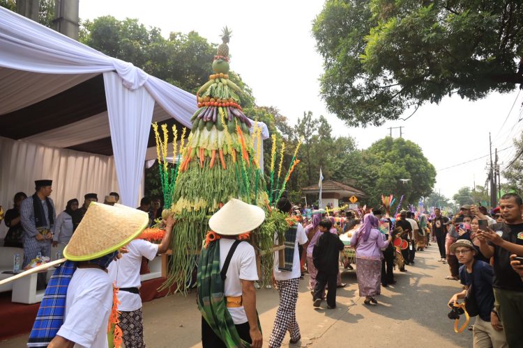 Festival Adu Bedug dan Dondang Berjalan Meriah. Pj. WaliKota Bekasi: ‘Jadikan Ajang Silaturahmi Antar Sesama’